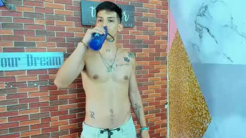 itgram pezlo josue online show from 19, 2, 2025