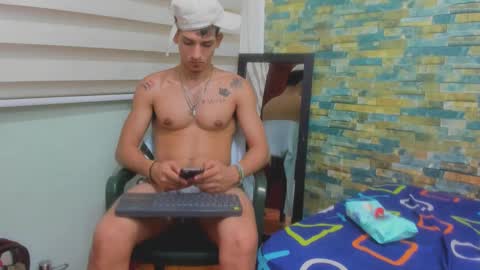 itgram pezlo josue online show from 1, 3, 2025
