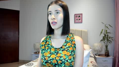 Macarena online show from 14, 1, 2025
