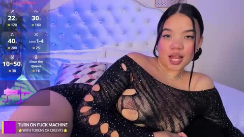 Macarena  online show from 8, 11, 2025