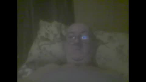 Snapshot of macbewdekan25 chatting on 23, 11, 2025 macbewdekan25 online show from 23, 11, 2025