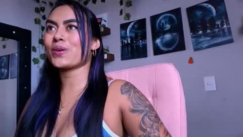 Snapshot of macey_hairy chatting on 3, 11, 2025 Macey Elliot Modelo Independiente online show from 3, 11, 2025
