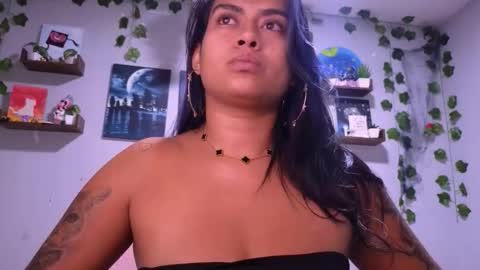 Snapshot of macey_hairy chatting on 30, 11, 2025 Macey Elliot Modelo Independiente online show from 30, 11, 2025