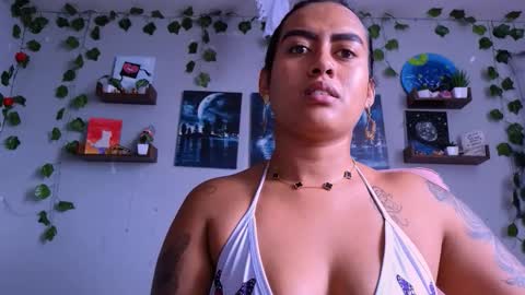 Snapshot of macey_hairy chatting on 2, 12, 2025 Macey Elliot Modelo Independiente online show from 2, 12, 2025