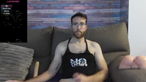 Snapshot of machohiberiko chatting on 6, 11, 2025 Jota online show from 6, 11, 2025