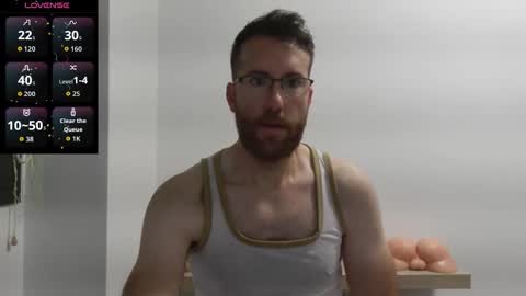 Snapshot of machohiberiko chatting on 18, 11, 2025 Jota online show from 18, 11, 2025