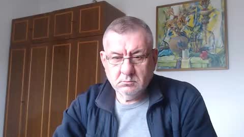 Snapshot of machomale3 chatting on 8, 10, 2025 Macho online show from 8, 10, 2025