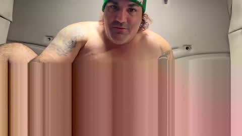 Snapshot of machuelbibliotecario chatting on 17, 12, 2025 machu el bibliotecario online show from 17, 12, 2025