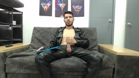 instagram mackdanielsx online show from 20, 9, 2025