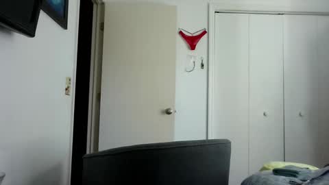 Snapshot of mackdocc001 chatting on 14, 11, 2025 mackdocc001 online show from 14, 11, 2025