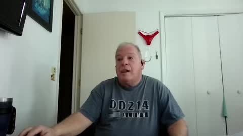 Snapshot of mackdocc001 chatting on 29, 11, 2025 mackdocc001 online show from 29, 11, 2025