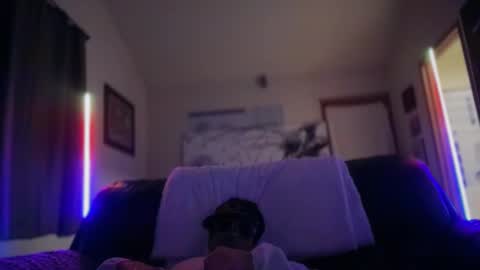 MackinCaliAllDay online show from 28, 10, 2025