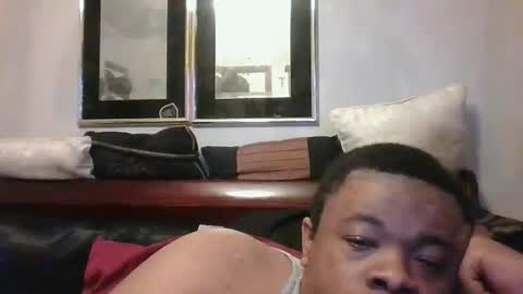 Snapshot of macksexy1996 chatting on 30, 10, 2025 Anthony online show from 30, 10, 2025