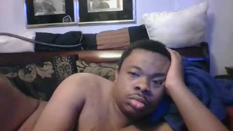 Snapshot of macksexy1996 chatting on 14, 11, 2025 Anthony online show from 14, 11, 2025