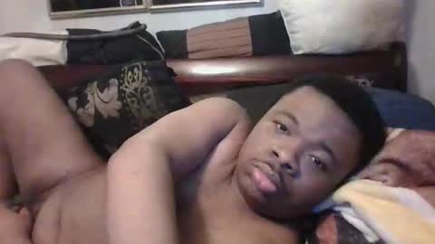 Snapshot of macksexy1996 chatting on 28, 11, 2025 Anthony online show from 28, 11, 2025