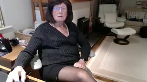 Deanne online show from 22, 11, 2025