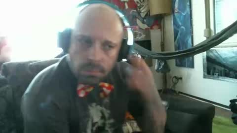 Snapshot of mad_dem0n chatting on 2, 3, 2025 Manuel online show from 2, 3, 2025