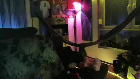 Snapshot of mad_dem0n chatting on 3, 3, 2025 Manuel online show from 3, 3, 2025