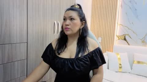 Madam Hott  online show from 21, 9, 2025
