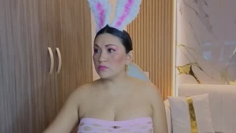 Madam Hott  online show from 1, 11, 2025