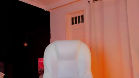  madame lilith  online show from 24, 10, 2025