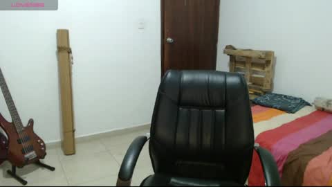 Maddie online show from 7, 4, 2026