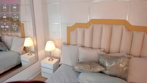    online show from 19, 10, 2025