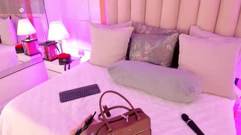    online show from 5, 2, 2026