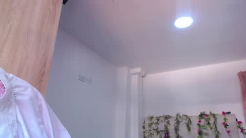 maddiie and clyde online show from 18, 11, 2025