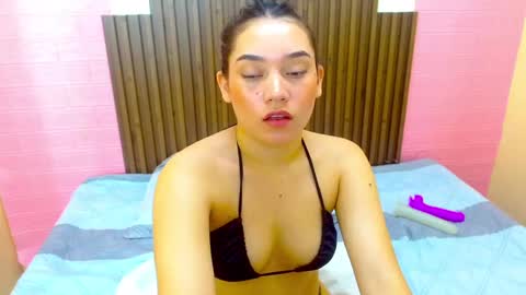 MY NAME IS MADDI online show from 26, 1, 2025