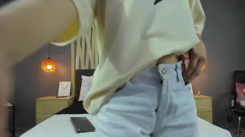 Snapshot of maddison_foxxx chatting on 21, 3, 2026 Madisson online show from 21, 3, 2026