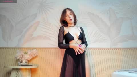 Snapshot of maddy_kraviiz chatting on 8, 11, 2025 Maddy3 online show from 8, 11, 2025