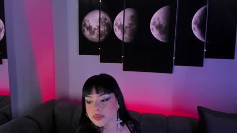 Maddy  online show from 4, 2, 2025