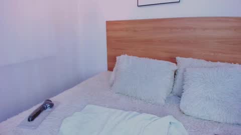  Maddy Crofft online show from 15, 9, 2025