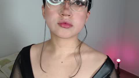   Please followme and rate me your thumbs up online show from 13, 1, 2026