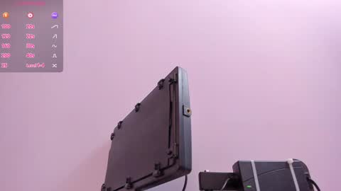 Snapshot of maddyjohnsonn chatting on 30, 1, 2025 maddyjohnsonn online show from 30, 1, 2025