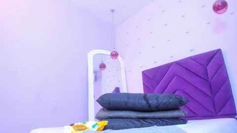 Snapshot of maddyjohnsonn chatting on 13, 2, 2025 maddyjohnsonn online show from 13, 2, 2025