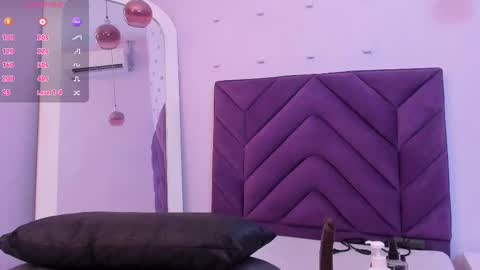 Snapshot of maddyjohnsonn chatting on 18, 2, 2025 maddyjohnsonn online show from 18, 2, 2025