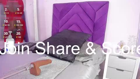 Snapshot of maddyjohnsonn chatting on 12, 9, 2025 maddyjohnsonn online show from 12, 9, 2025