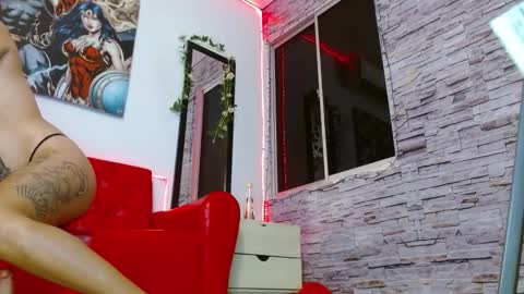 maddystone_ online show from 16, 2, 2025