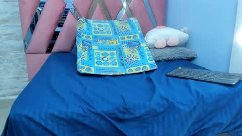 maddystyles_ online show from 9, 1, 2025