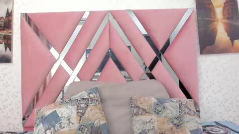 maddystyles_ online show from 2, 10, 2025
