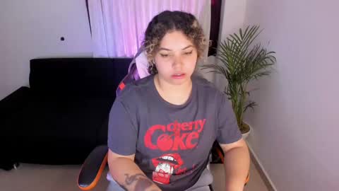 madelaine_taylor online show from 14, 1, 2025