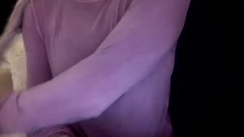 Snapshot of madelinevalentine chatting on 12, 10, 2025 madeline online show from 12, 10, 2025