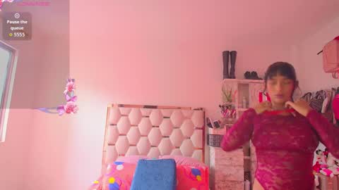 madelyn roses online show from 12, 10, 2025