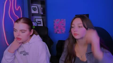 Snapshot of madison4hearts chatting on 23, 2, 2026 Mady online show from 23, 2, 2026