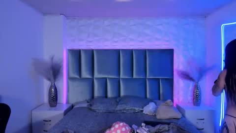 Snapshot of madison_darkk chatting on 10, 10, 2025 MADISON online show from 10, 10, 2025