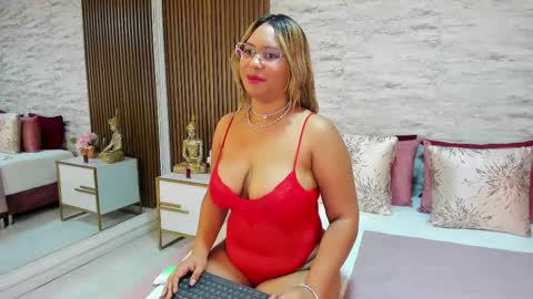madisonhunterr_ online show from 14, 2, 2025