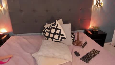 Madison Smith online show from 31, 12, 2024