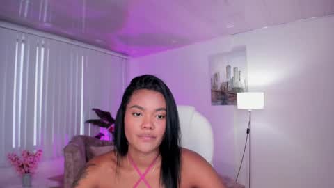 Madisson Davon online show from 12, 1, 2025